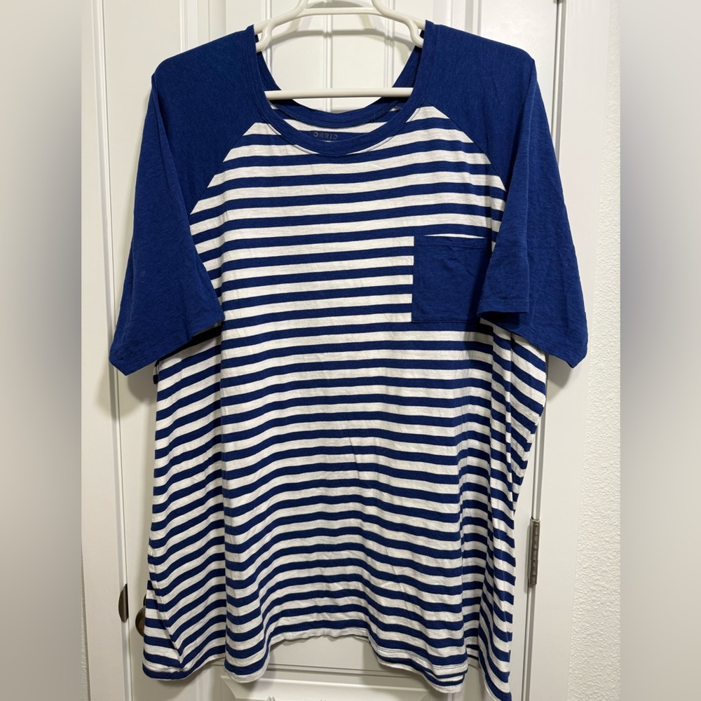 Torrid Blue & White Striped Raglan Tee Classic Fit Size 6 Women’s Plus Size